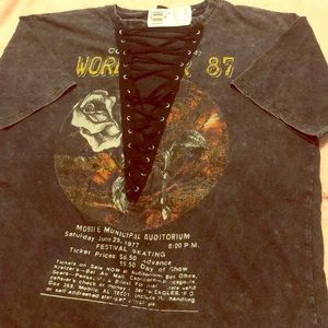 ‼️BNWT FOREVER 21 T-SHIRT‼️